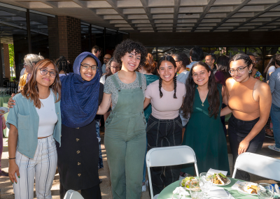 (L to R:) Humanities in Action scholars Araceli Urbina, Yousra Mahmoud, Sydney Turner, and Sophie Campa; HIA Coordinator Priyanka Zylstra, and HIA scholar Jessica Vargas.
